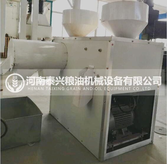 玉米脱皮制糁机